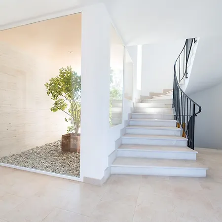 Talaiot 25 Villa *